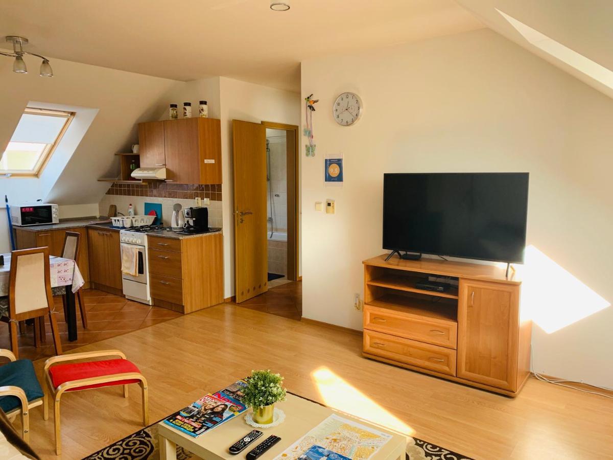 Apartment Biely Kostol Ngoại thất bức ảnh